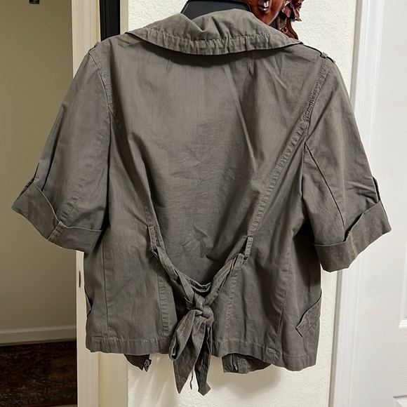 Ann Taylor structured jacket with style! - Picture 6 of 7